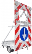 Remorca cu panou MARE de semnalizare si dirijare trafic - 1 indicator rutier si panou sageti semnalizare si dirijare trafic  24 lami LED