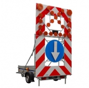 Remorca cu panou semnalizare si dirijare trafic - 1 indicator rutier si panou sageti semnalizare si dirijare trafic  24 lami LED